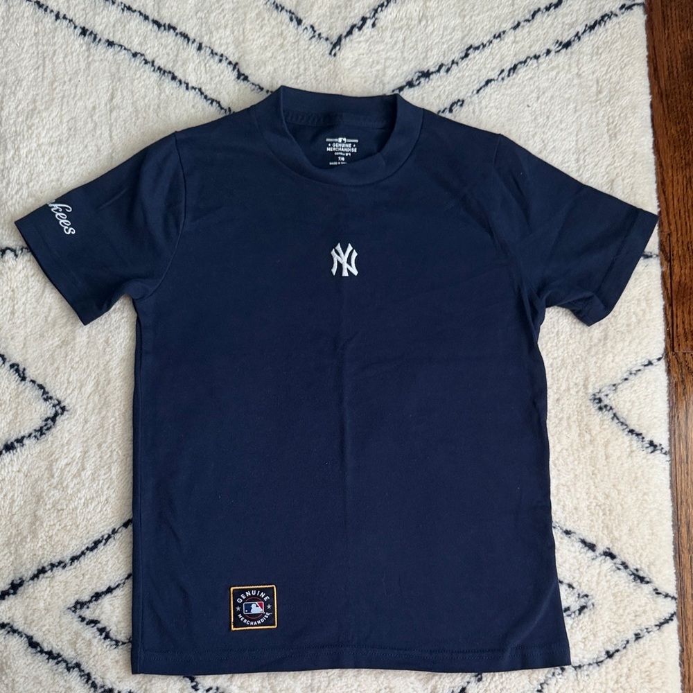 Abercrombie Kids Navy Blue Short Sleeve Tee